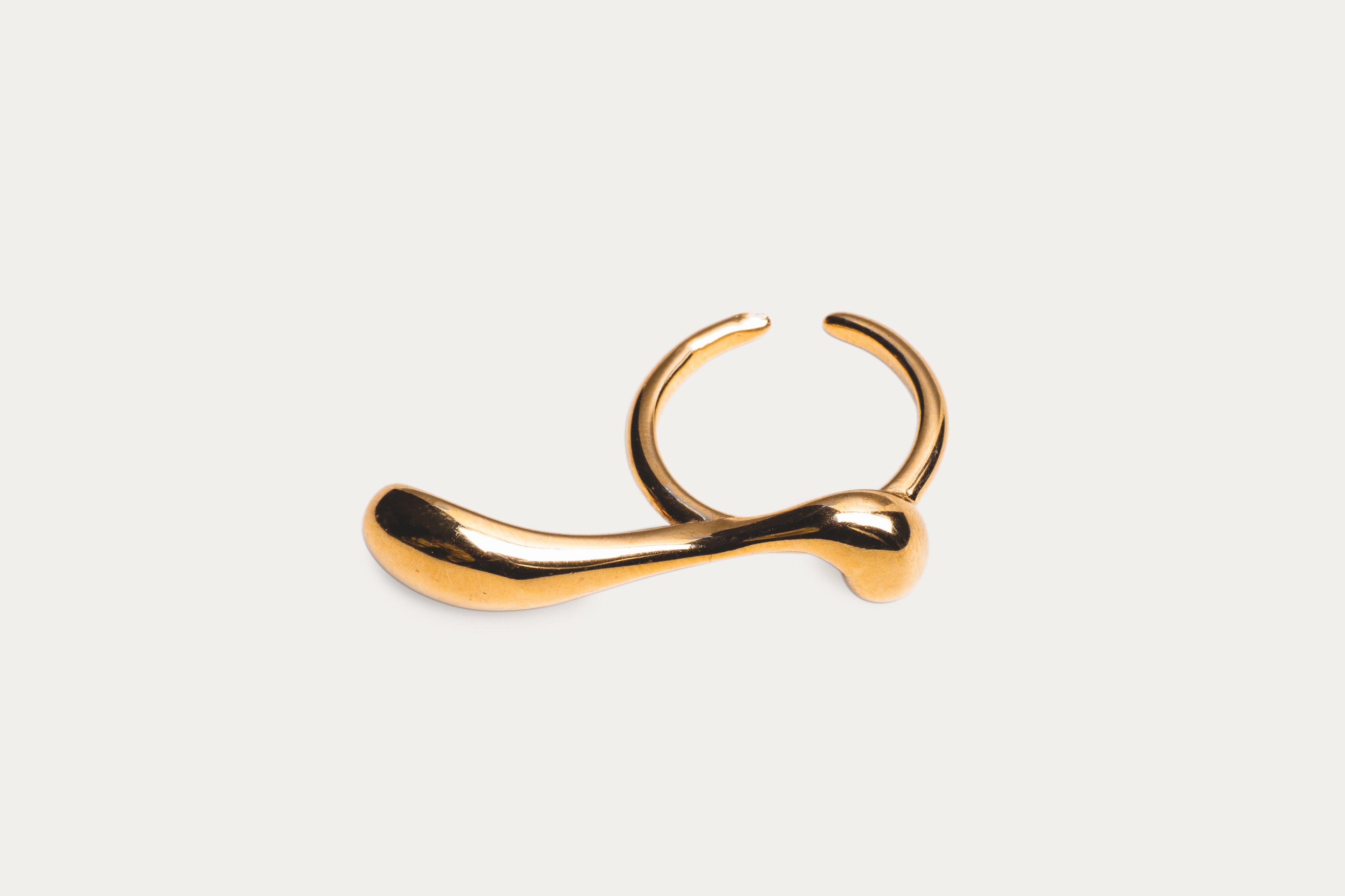 Onike (Long‑Tailed Ring)